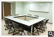E研修・会議室